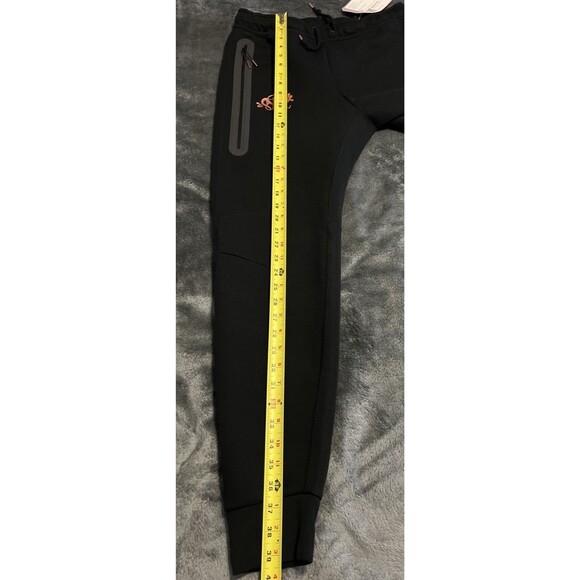 Medium Nike Sportswear Central Cee Tech Fleece Joggers HQ3749-010 HQ3748-010 - Picture 7 of 10